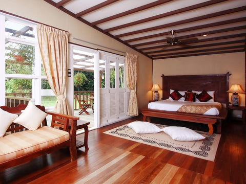 Kinabalu Lodge (Premier Chalet) Bedroom 1 (King Bed) / Bedroom 2 (Twin beds)