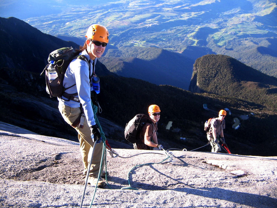 2D1N Mount Kinabalu Climb Via Ferrata - Low's Peak Circuit