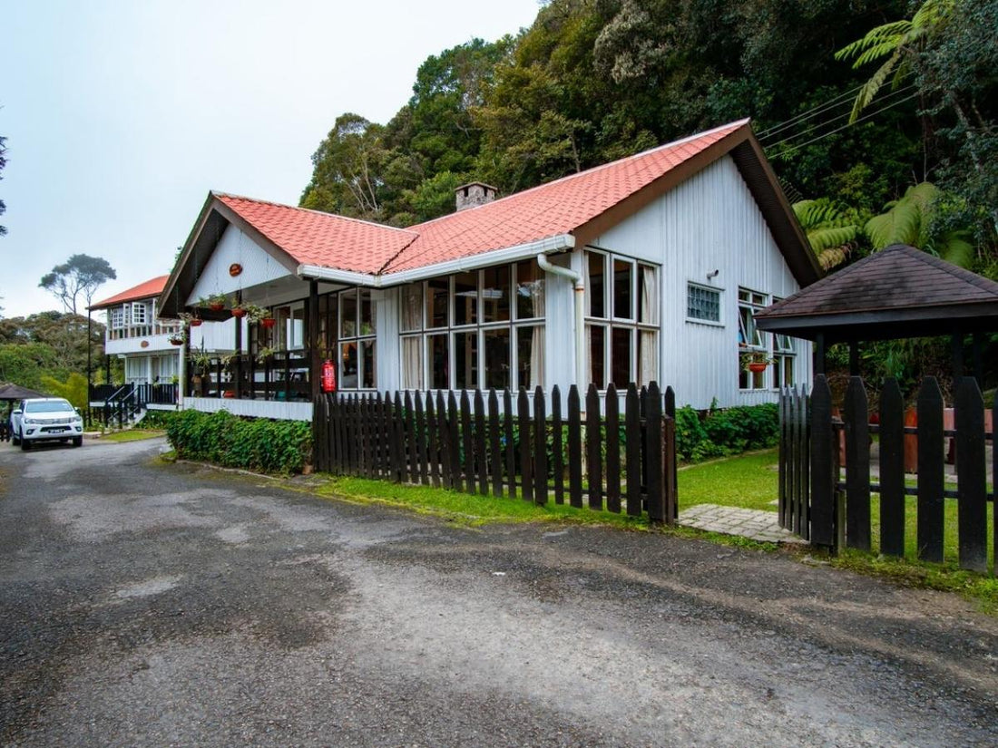 Summit Lodge (Premier Chalet)